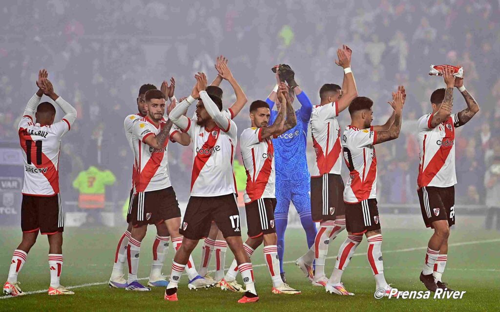 Triunfo de River ante Arsenal Copa de la Liga 2023
