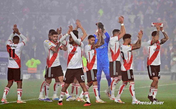 Triunfo de River ante Arsenal Copa de la Liga 2023